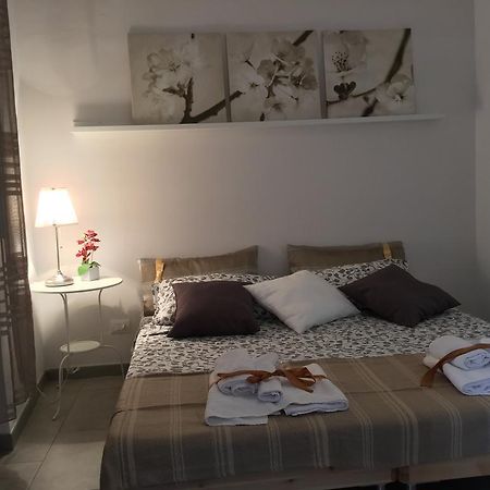 Case Vacanze Le Rose Villa Noto Kültér fotó