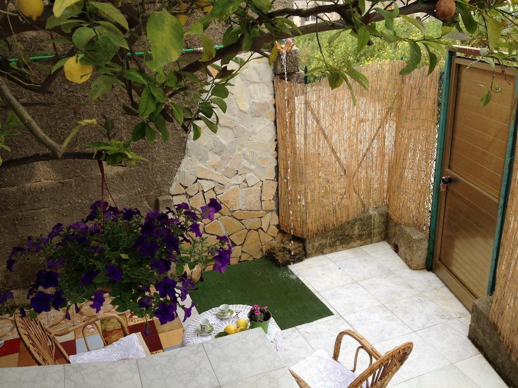 Case Vacanze Le Rose Villa Noto Kültér fotó