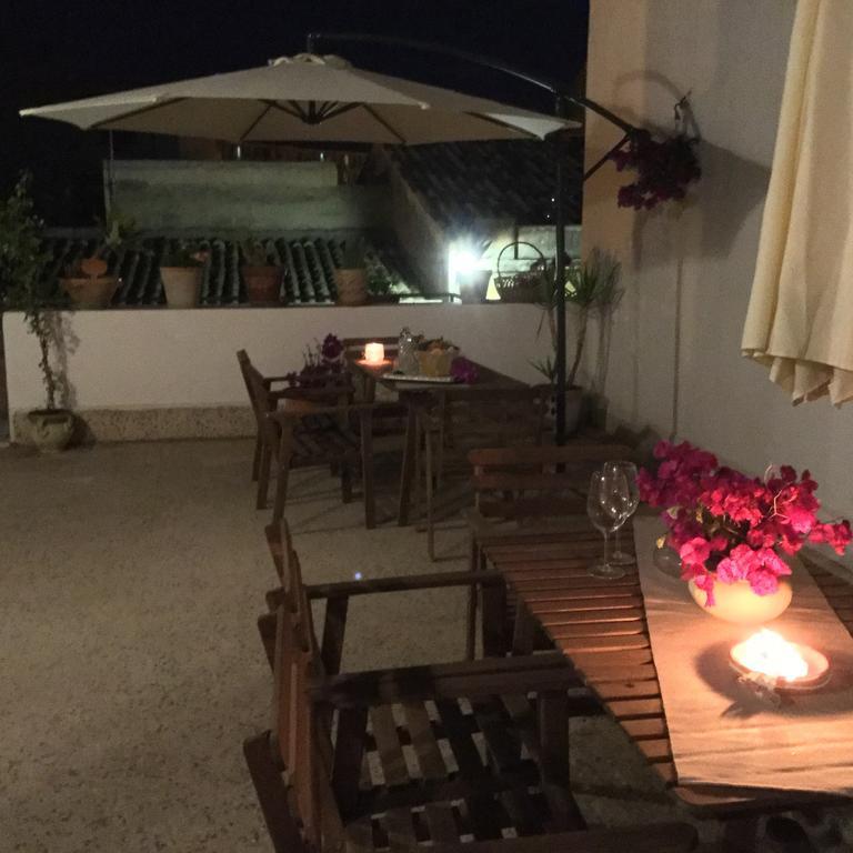 Case Vacanze Le Rose Villa Noto Kültér fotó