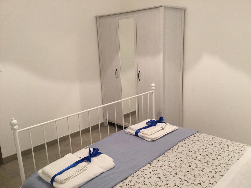 Case Vacanze Le Rose Villa Noto Kültér fotó